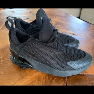 Kids NIKE Black sneakers